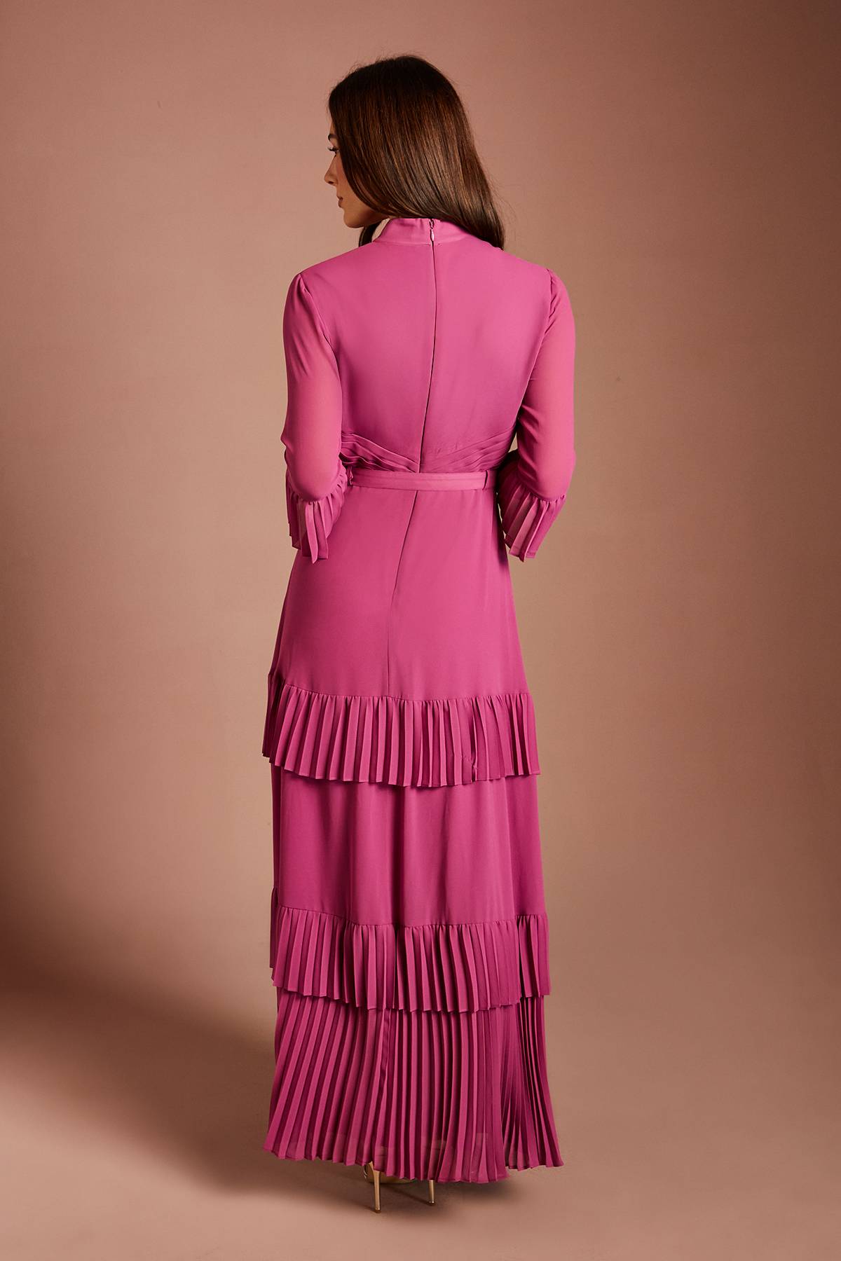 Coast Robe Longue En Georgette À Volants Avec Col Torsadé