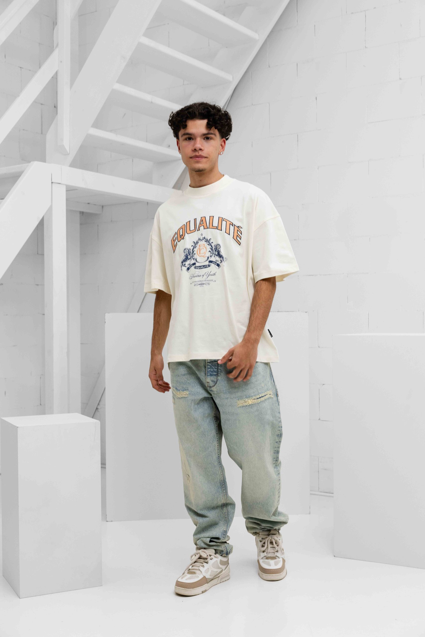 Equalité Dani Boxy T-Shirt Heren Gebroken Wit