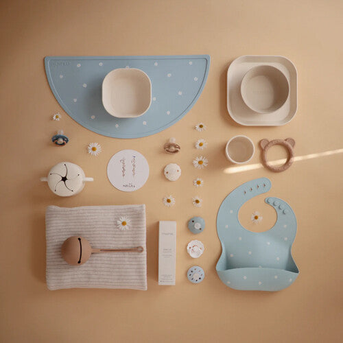 Mushie placemat white daisy