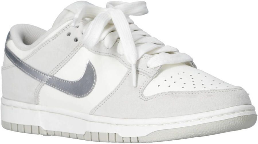 Nike Lage Sneakers Dunk Low Silver Swoosh ( 's)