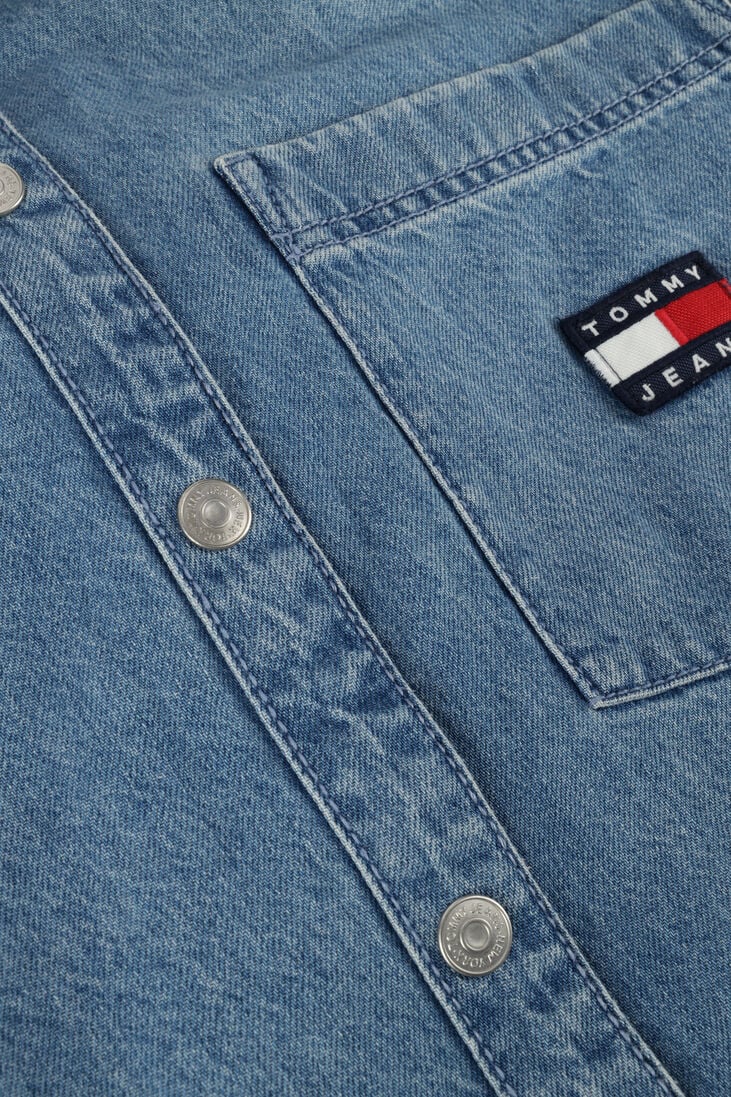 TOMMY JEANS lichtblauwe tommy jeans mini jurk tjw badge denim shirt dress