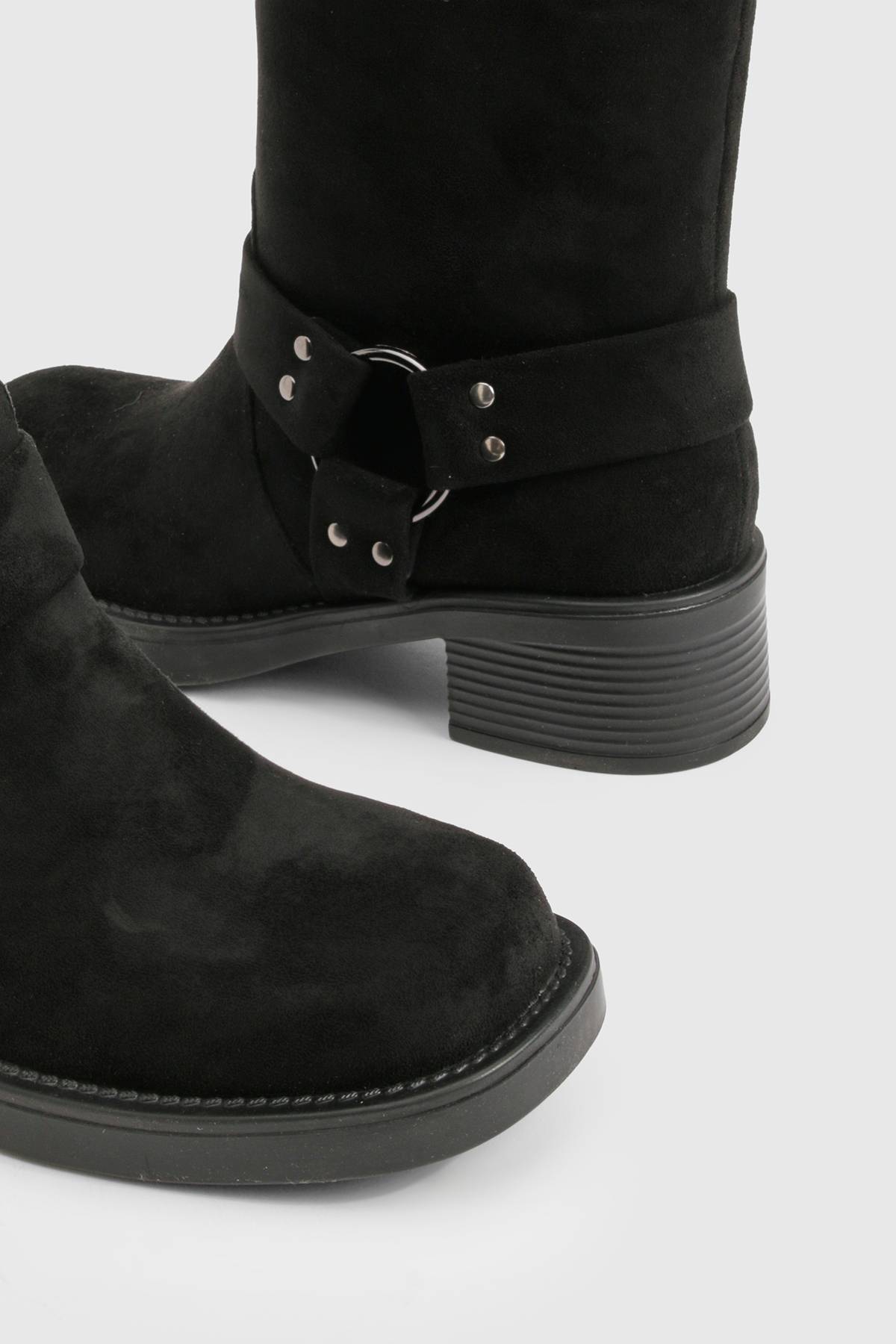 boohoo Bottines Biker en Synthétique avec Détail Harnais
