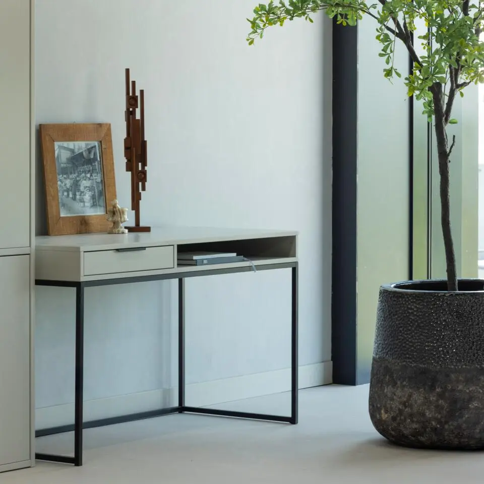 WOOOD Nore Bureau - Grenen - Dust - 75x130x58