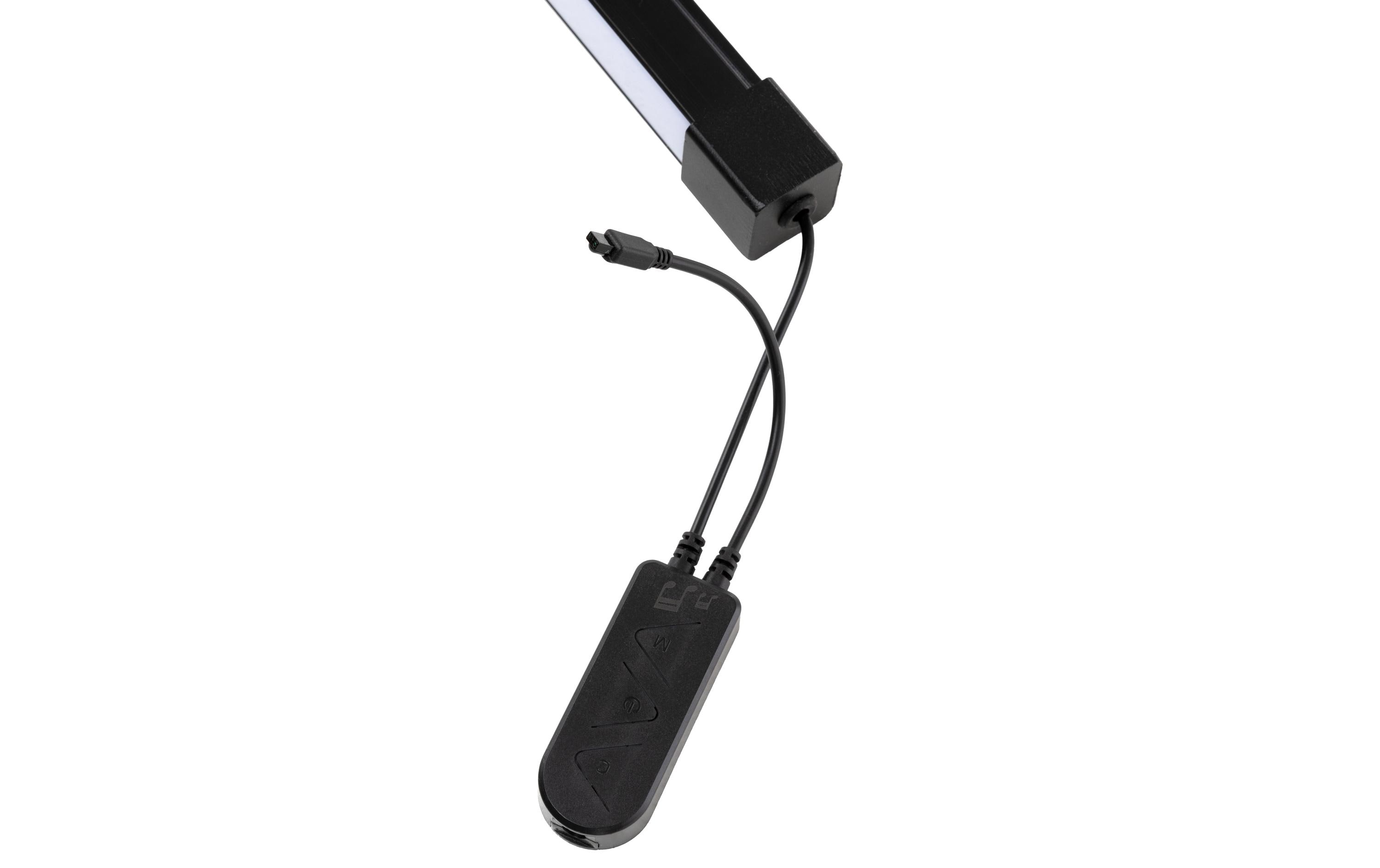 Stehleuchte LED Ambilight, Triangle, RGBW, SchwarzSteuerbare Stehlampe mit variabler Farbtemperatur