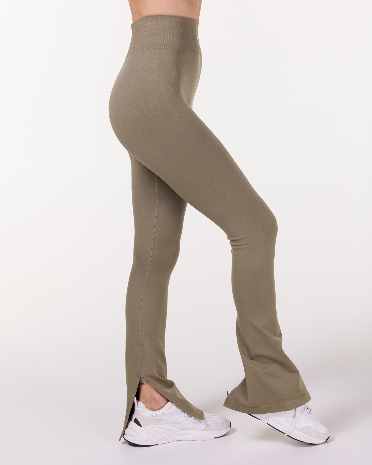 Bumpro Future Court Seamless Slit Tights Green Mermaid