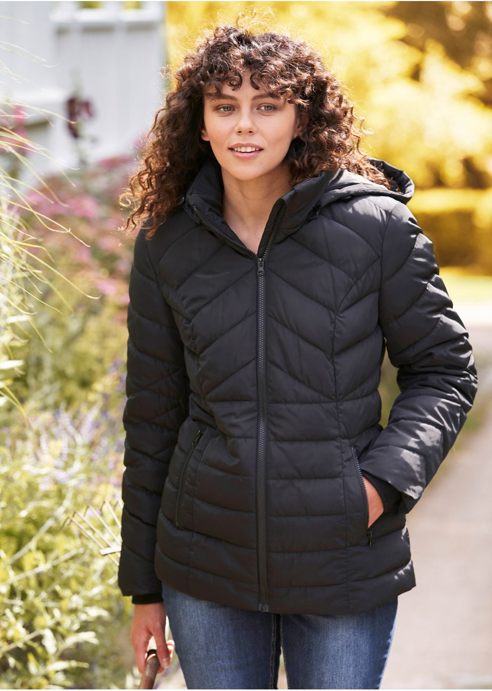 Veste matelassée légère avec capuche amovible