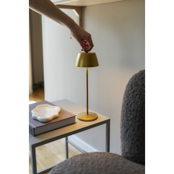 KonstSmide tafellamp Eze 3,1W oplaadbare LED verlichting goud