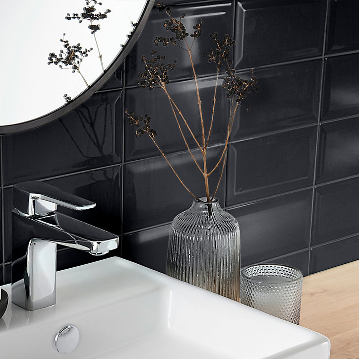 Carrelage mural noir 10x20cm Trentie