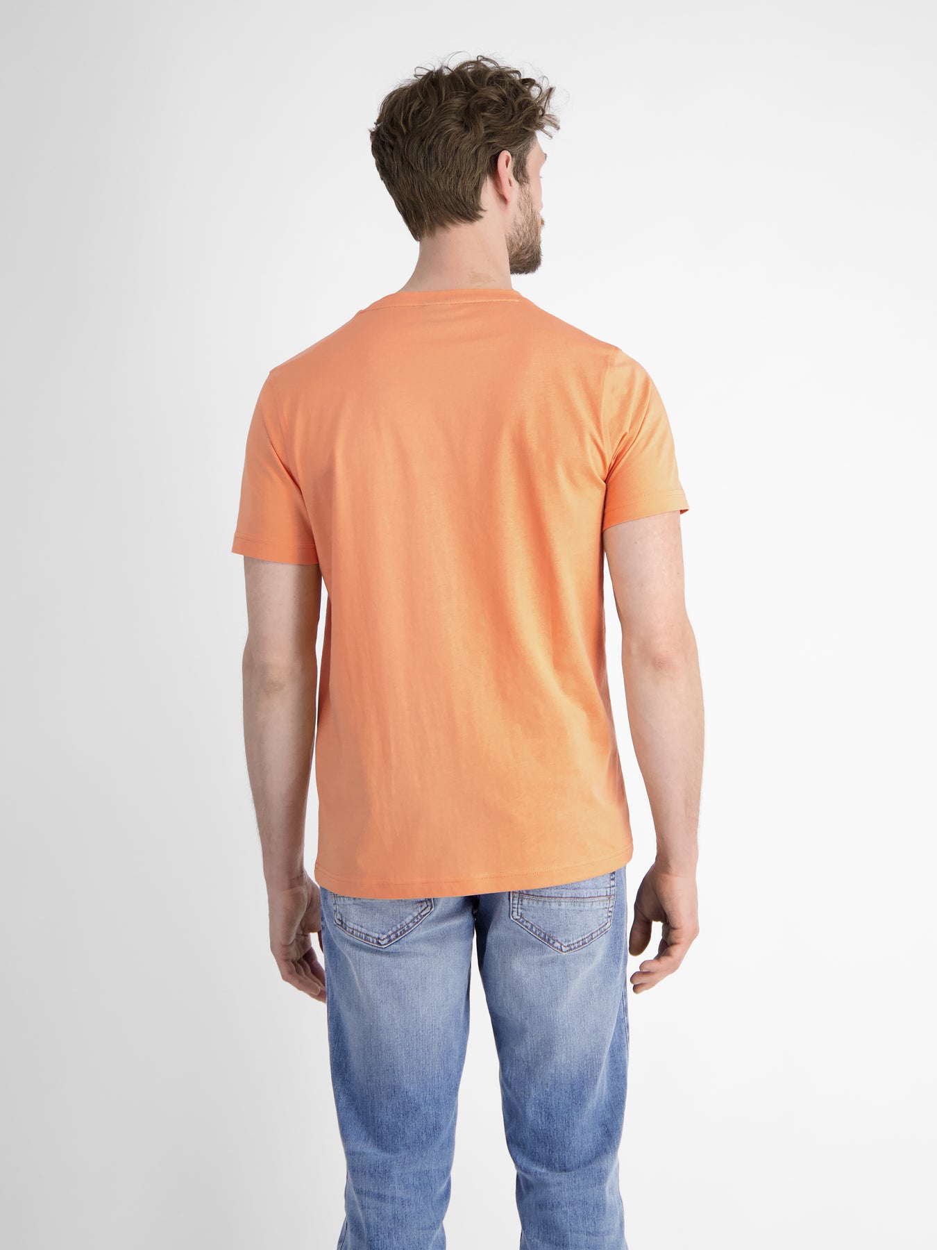Basic T-Shirt mit Logostitch, unifarben
