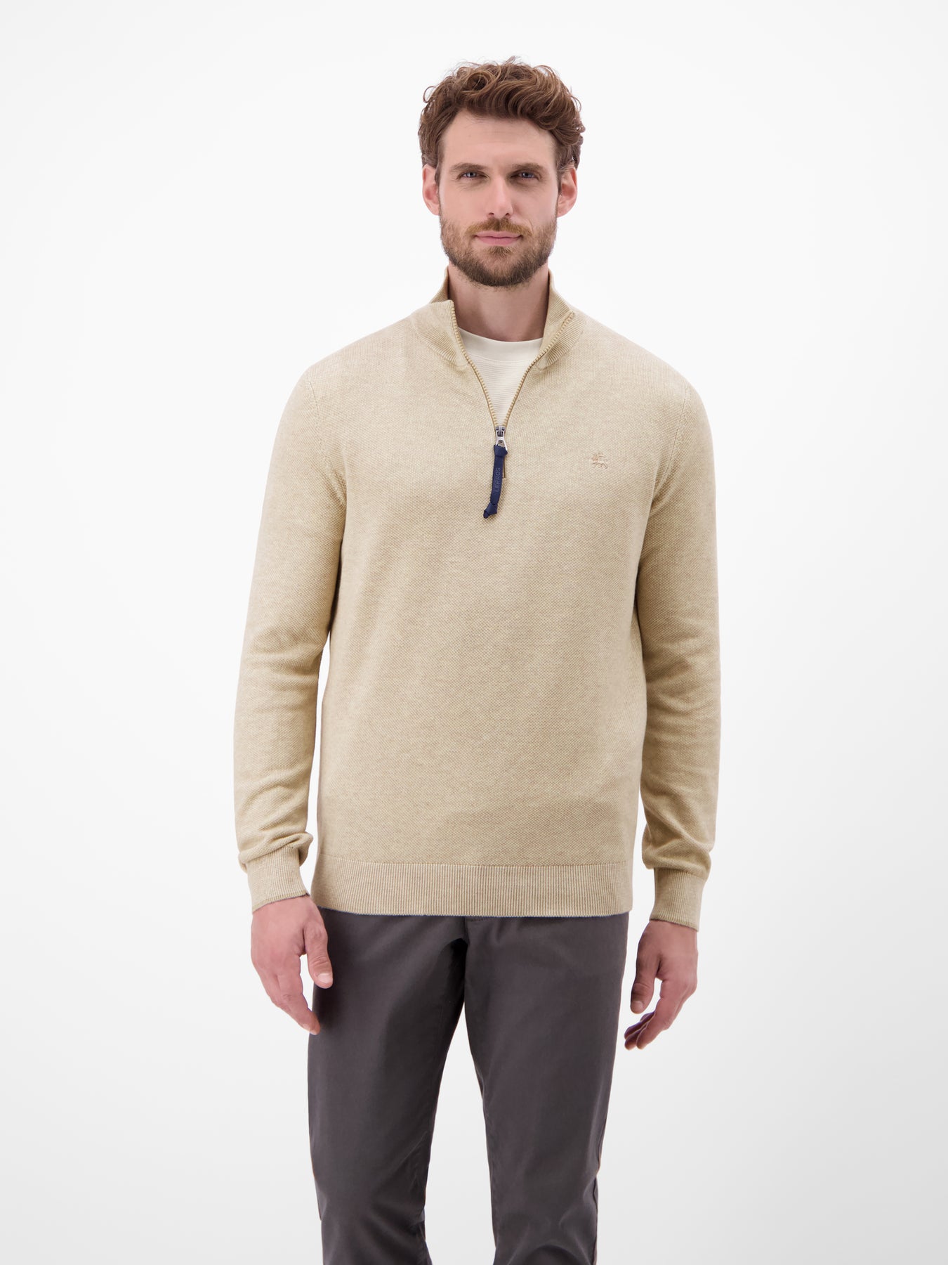 Herren Stricktroyer in lebendiger Optik