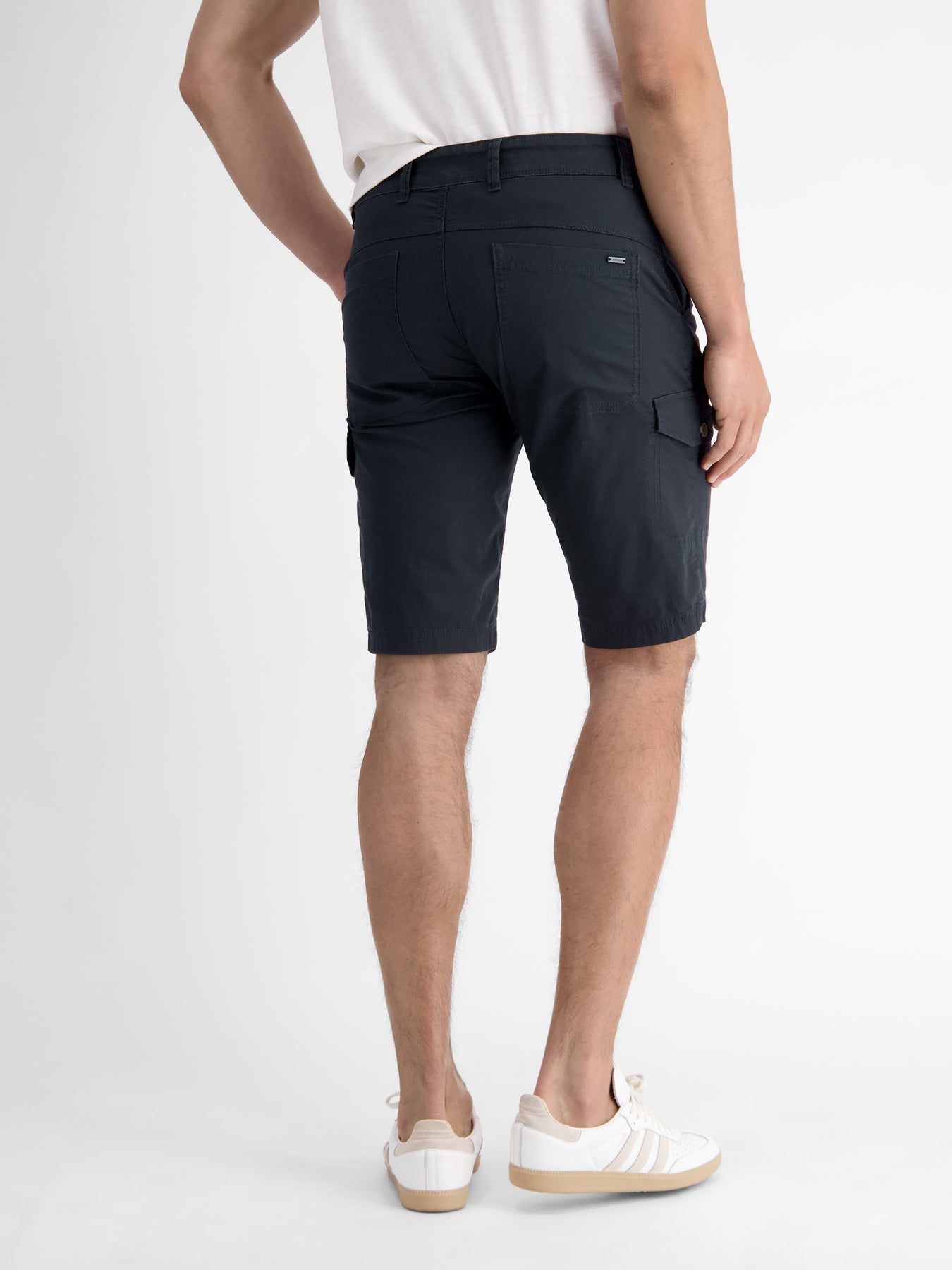 Lässige Herren Cargo-Bermuda, sommerlich leicht