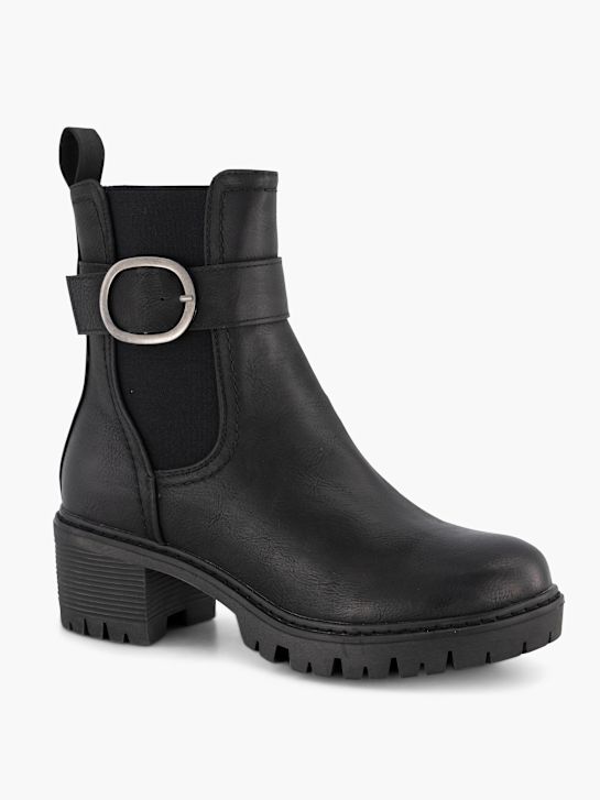 Claudia Ghizzani Chelsea boot