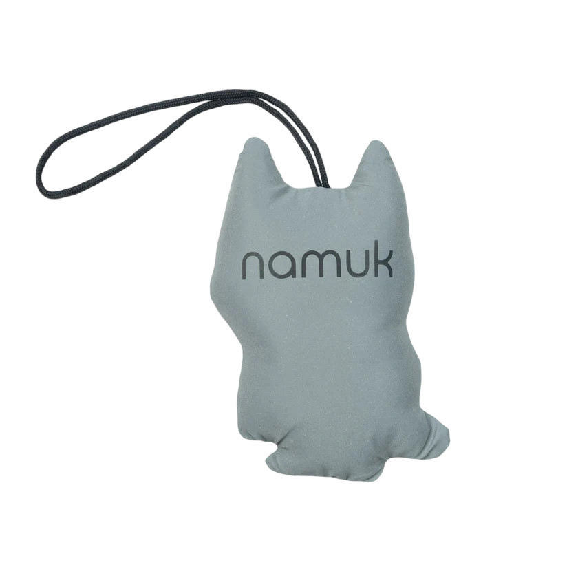 Reflektierender Anhänger namuk Grey