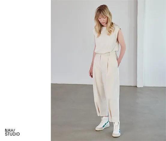 NAH/STUDIO Barrel-Hose | ungefärbte Baumwolle
