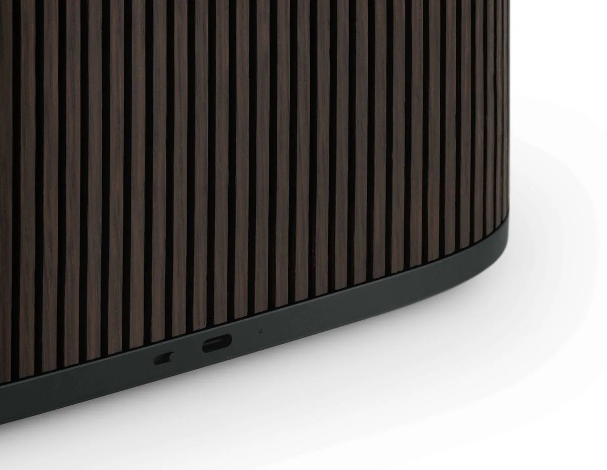 Bang & Olufsen Beosound A5 Chêne foncé Enceintes Bluetooth portables
