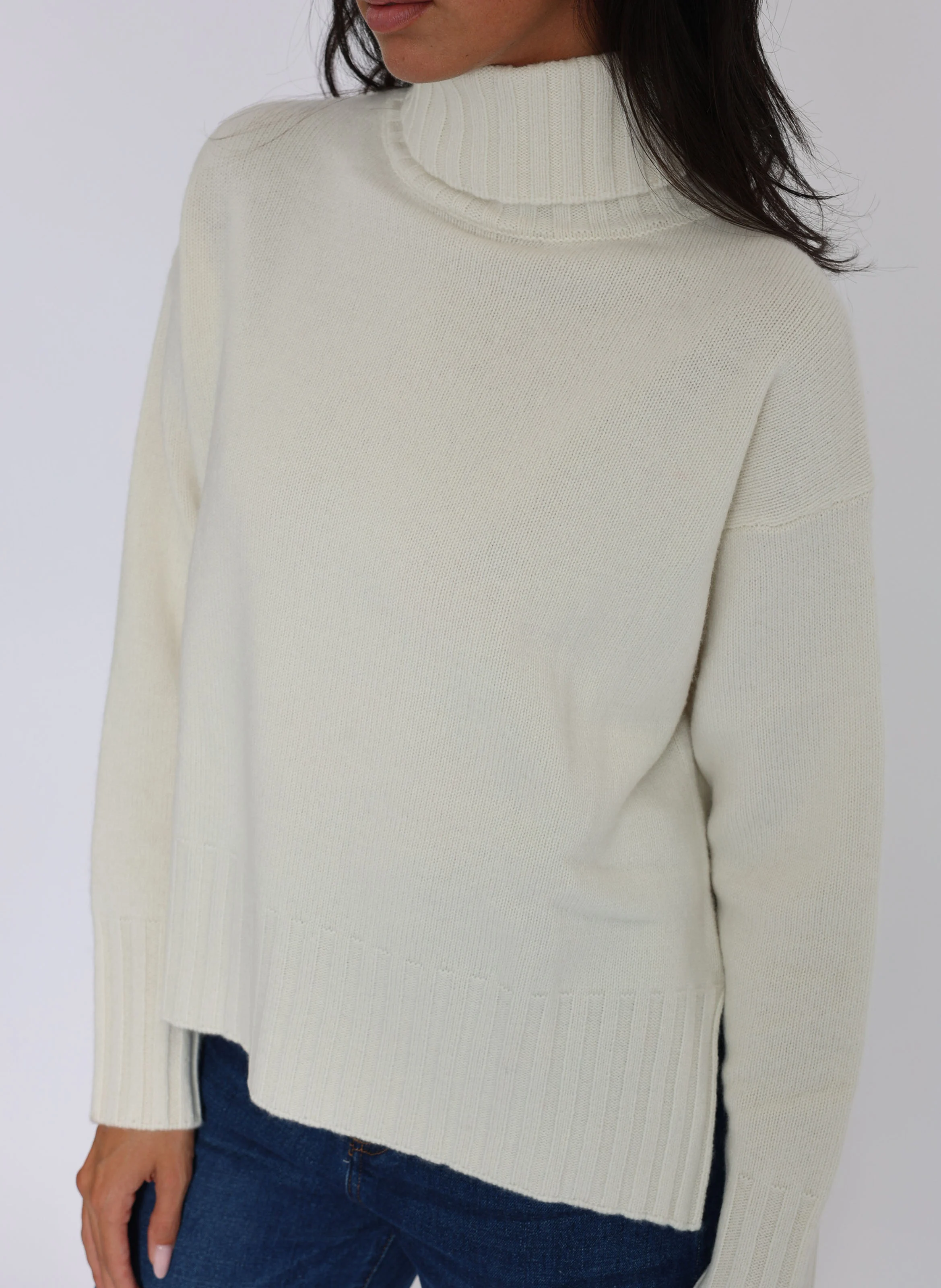 CELINA - Pull droit col roulé en laine mélangée | Blanc