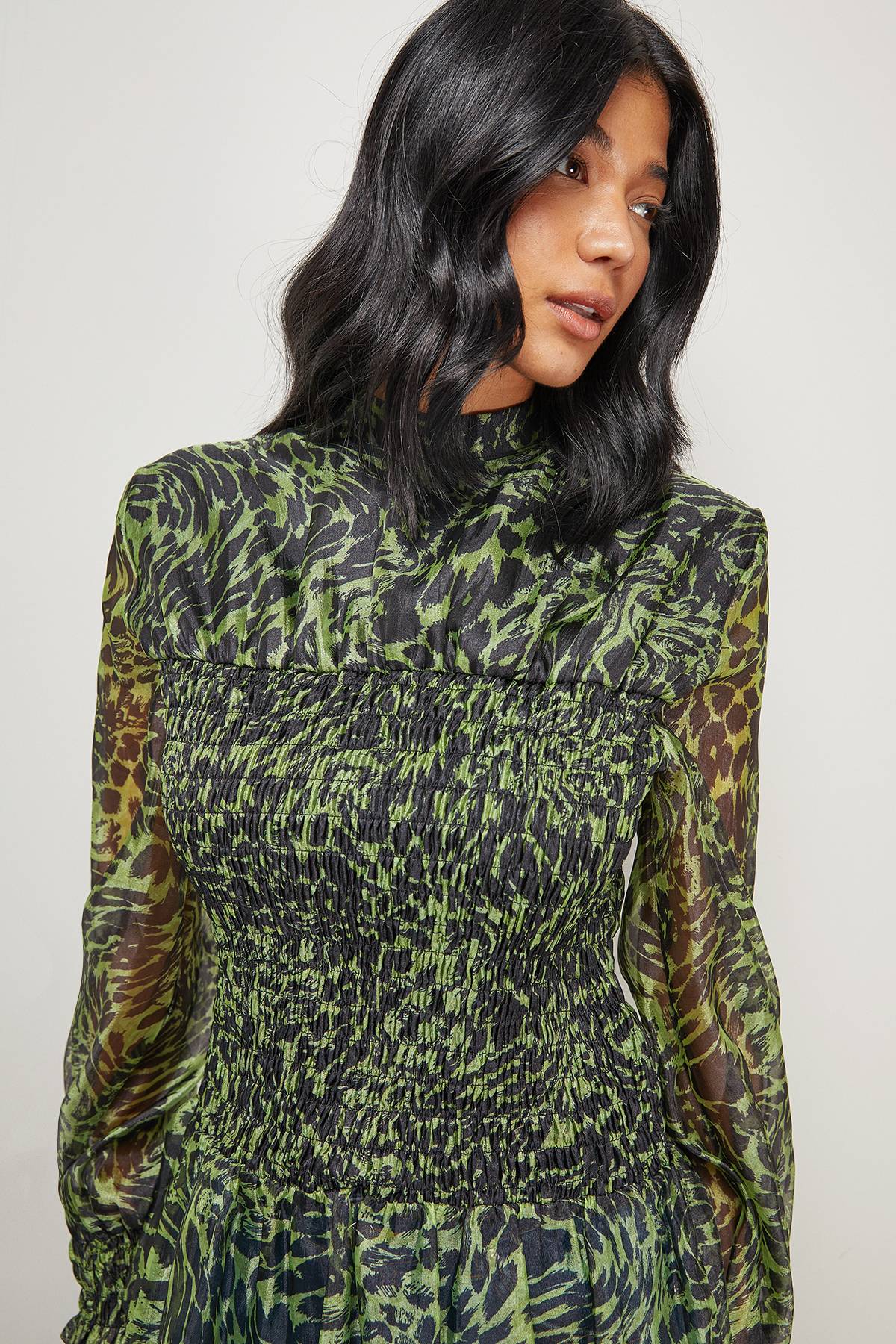 Warehouse Chemise à Manches Bouffantes Froncées en Organza Imprimé Animal