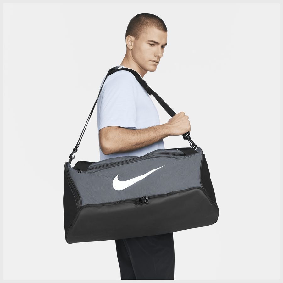 Nike Brasilia 9.5 Training Duffel B IRON GREY/BLACK/WHITE