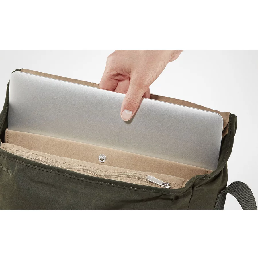 Fjällräven Greenland Shoulder Bag - Schultertasche 34 cm deep forest