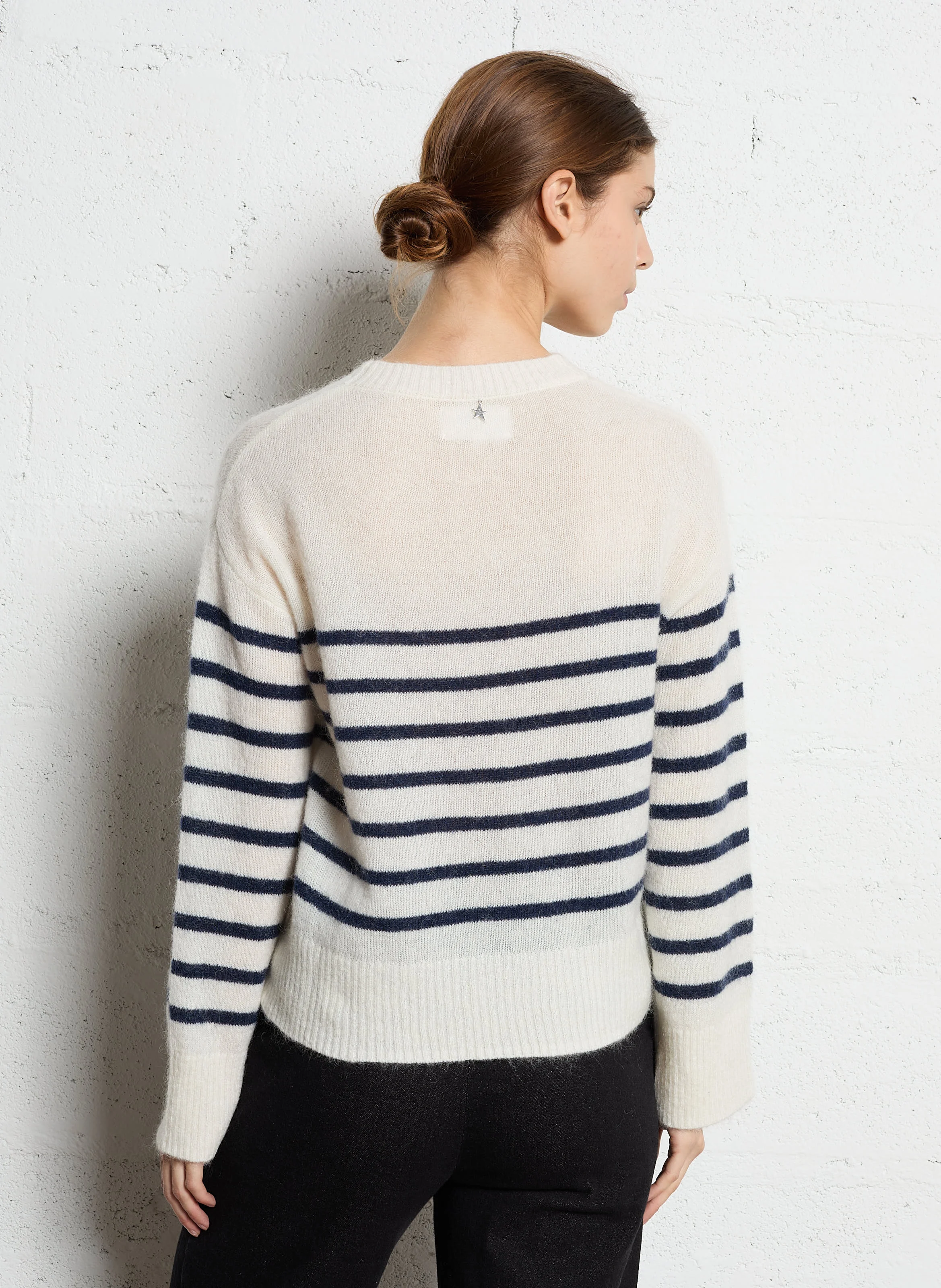 MICHELLE - Pull droit en maille à rayures | Blanc