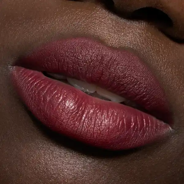Plumping Lip Liner 180 Cherry Lady