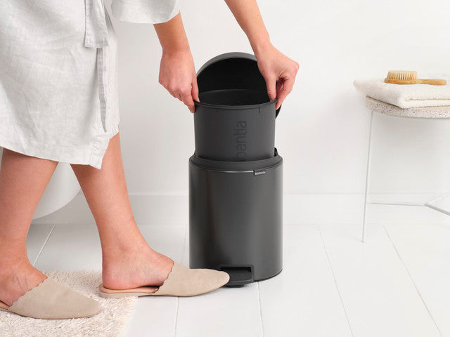 Brabantia NewIcon Pedaalemmer 5 Liter - Confident Grey