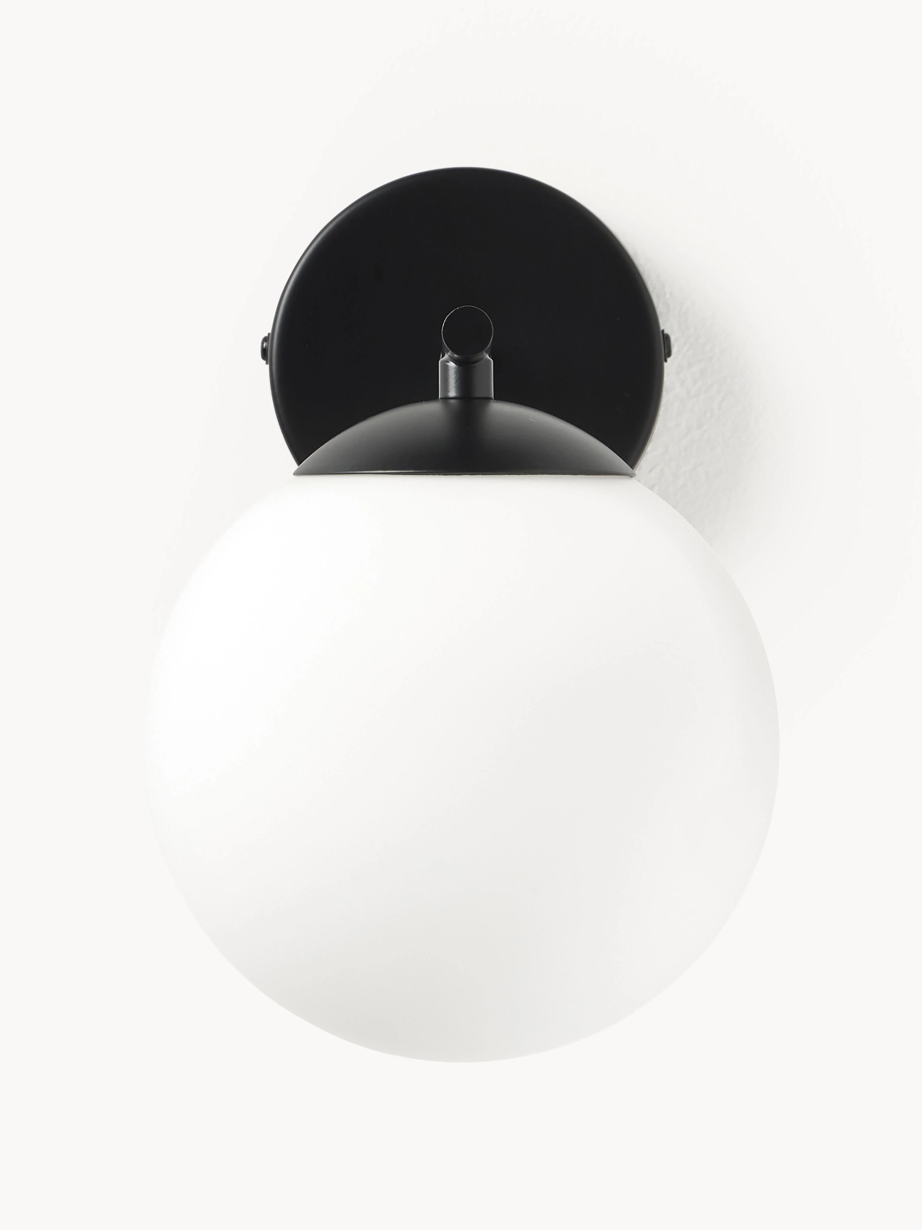 Wandlamp Atlanta van opaalglas