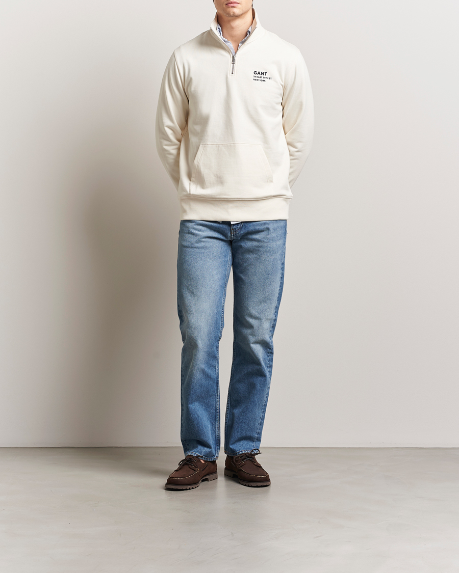 GANT Script Graphic Half Zip Sweater Cream