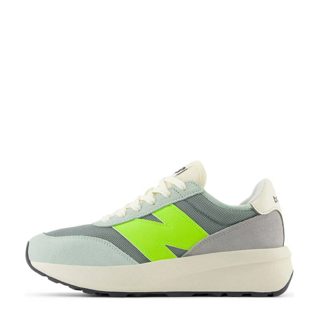 New Balance 370