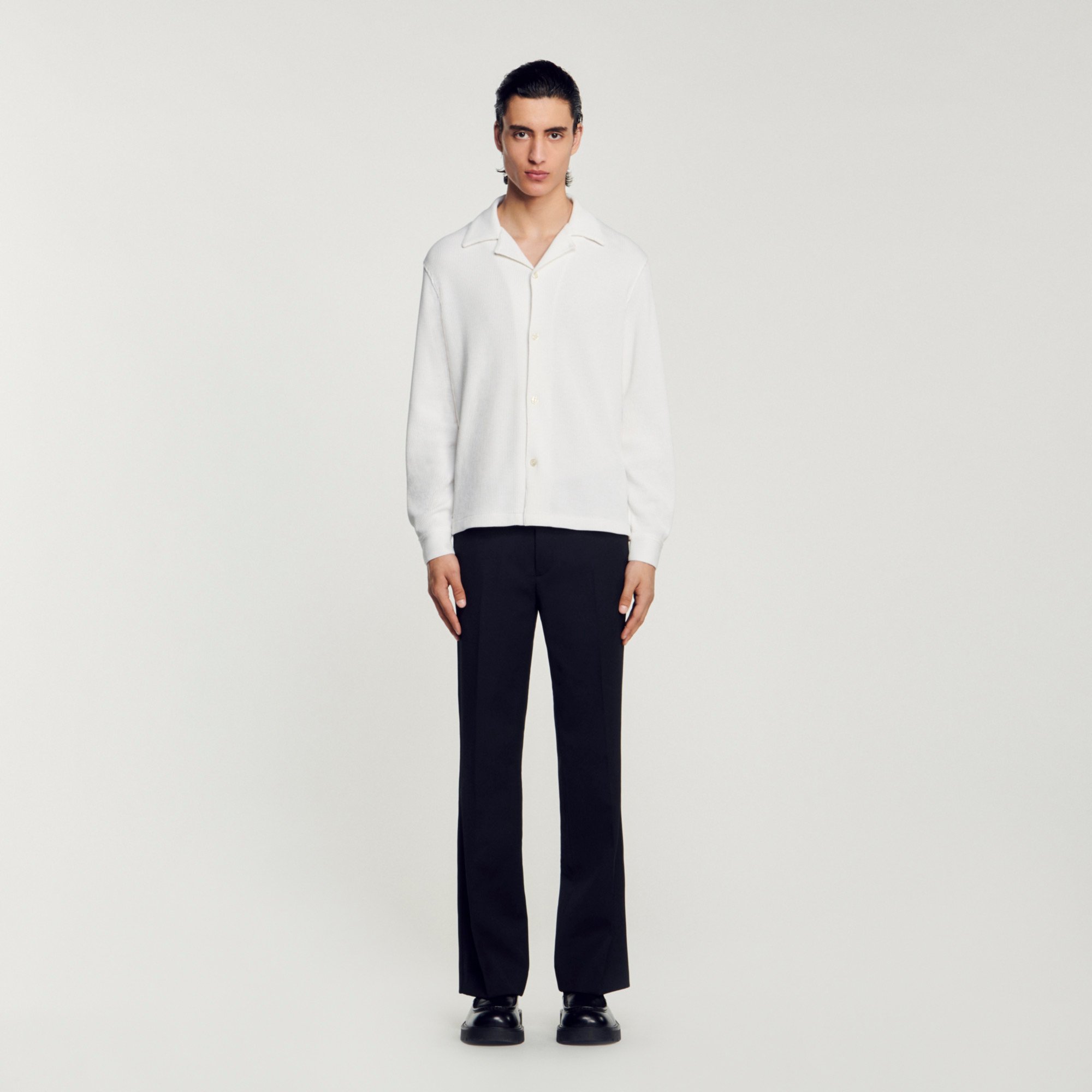 Chemise á manches longues
