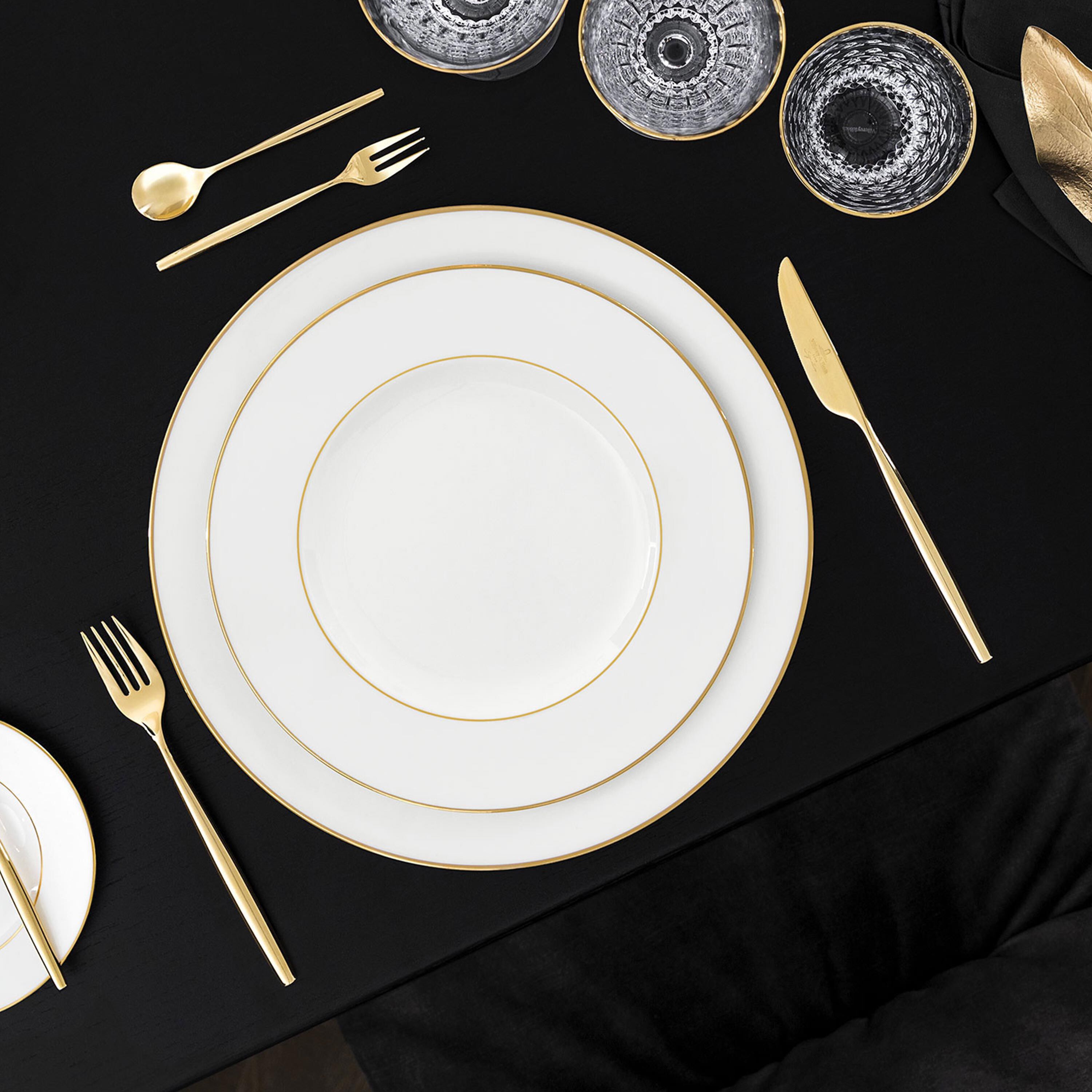 MetroChic 5-piece flatware set Gold, stainless steel gold-plated