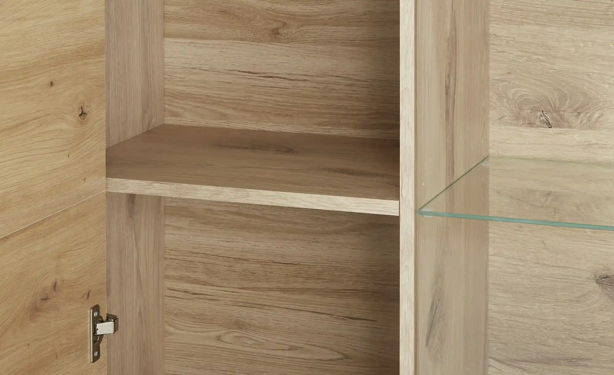 uno Vitrine Lantis