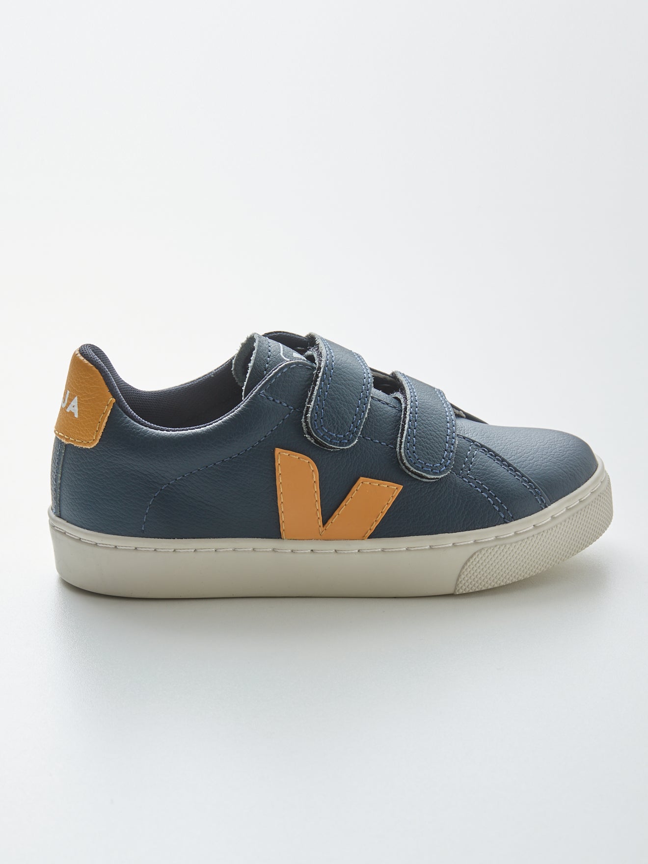 Tennis Enfant VEJA en cuir