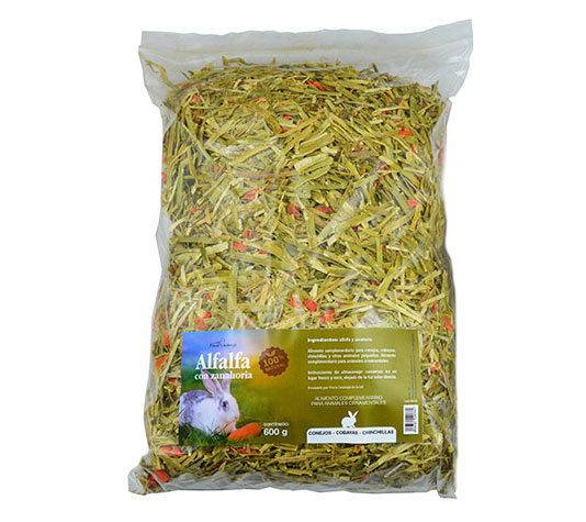 Feno de alfafa com cenoura - Saco de 150g - Alimento complementar 100% natural para coelhos, porquinhos-da-índia e chinchilas