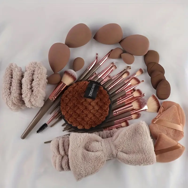 (40-tlg. Set) Make Up Zubehör Beauty Kit Kosmetik Schwamm / Puderquaste / Beauty Blender / Pinsel / Gesichts Pflege Haarband - Braun