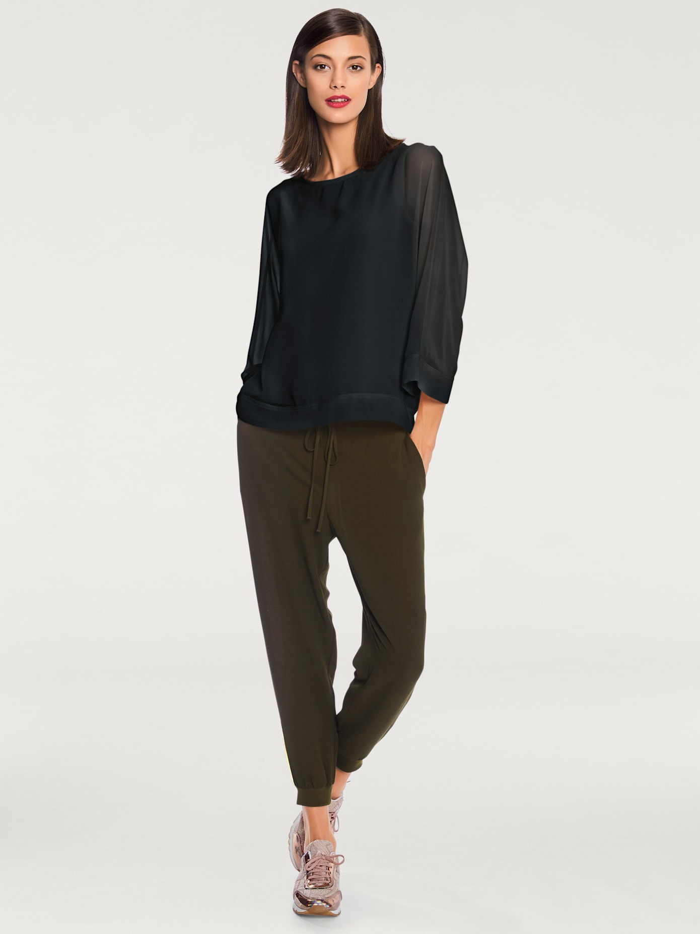 T-shirt look ample tendance