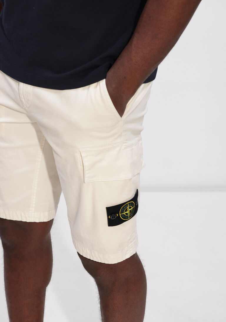 ecru stone island joggingbroek shorts s00004