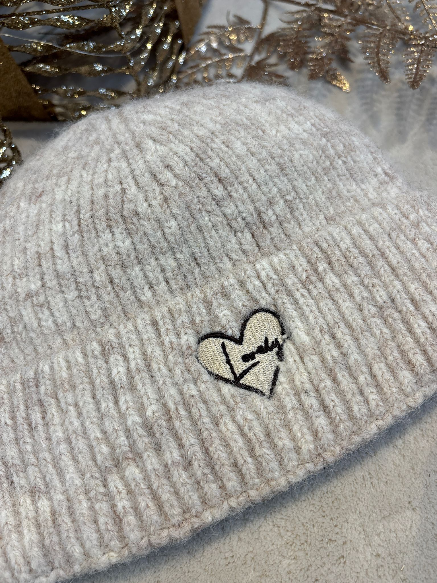 Lovely Muts - Beige