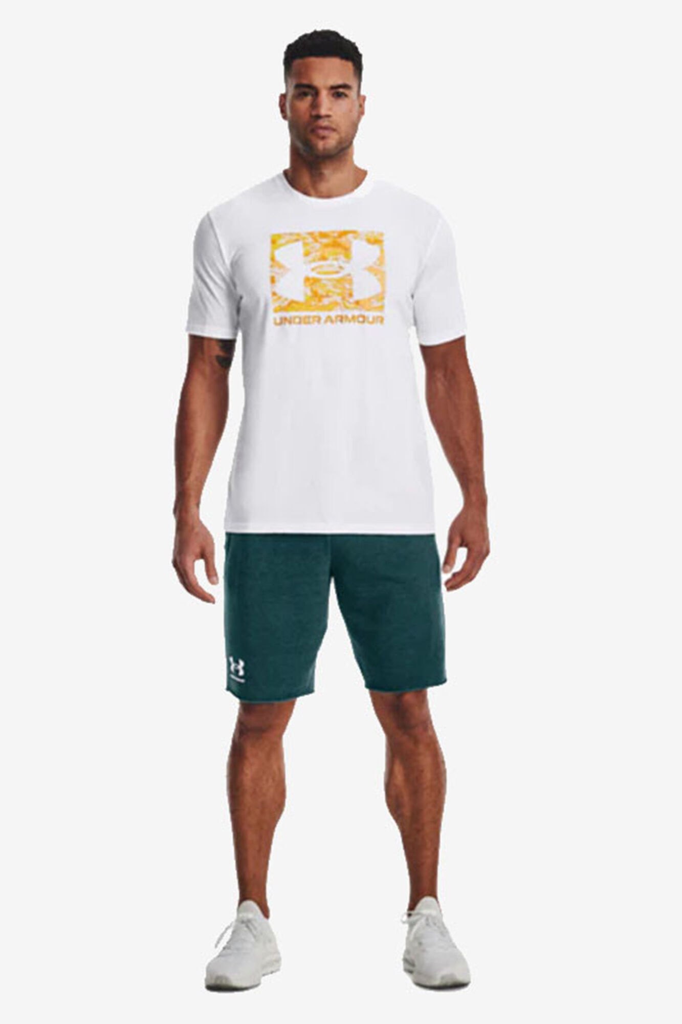 Camiseta de manga curta com o logotipo da Under Armour - branca