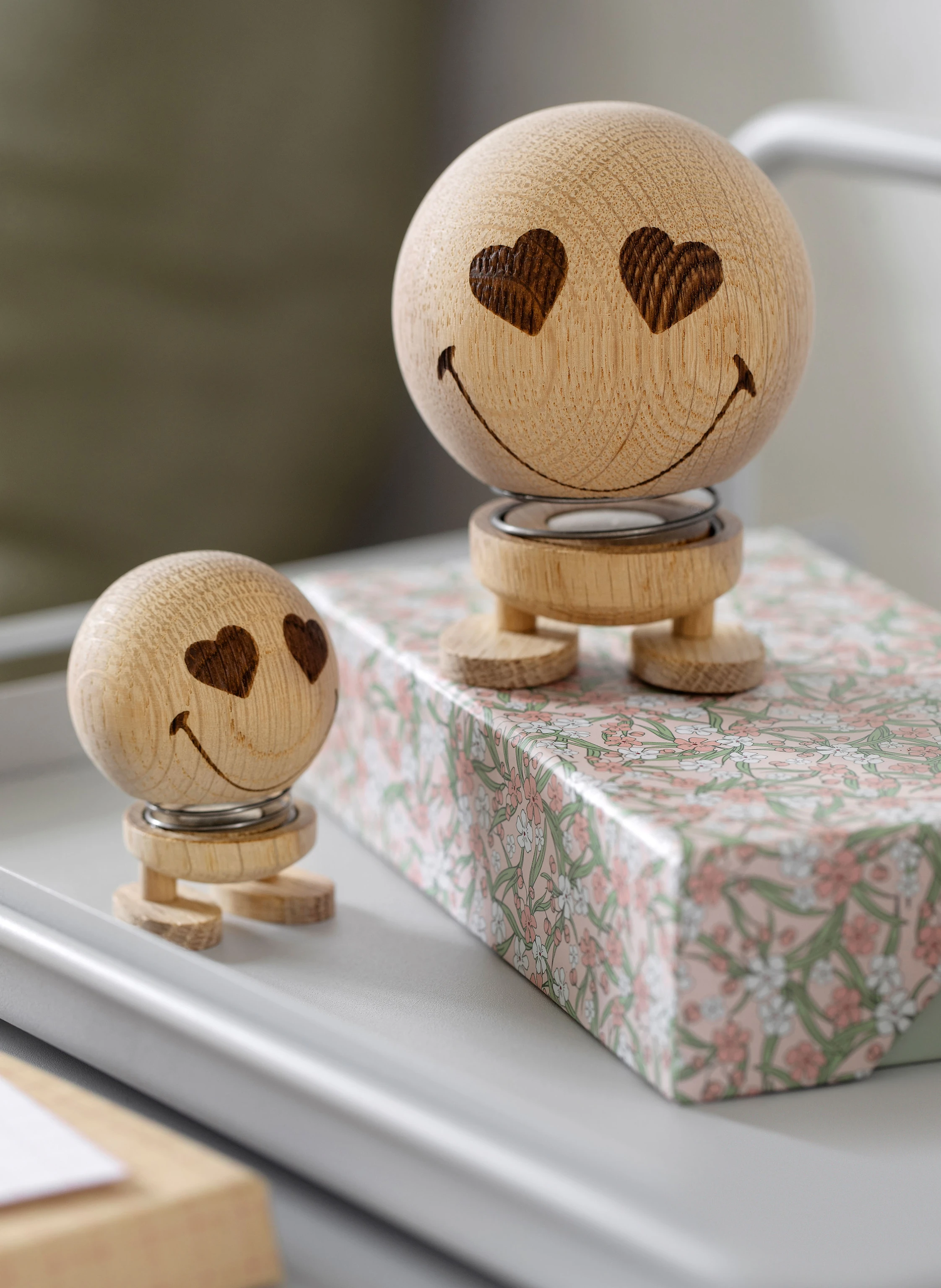 Hoptimist Dekofigur SMILEY LOVE SMALL