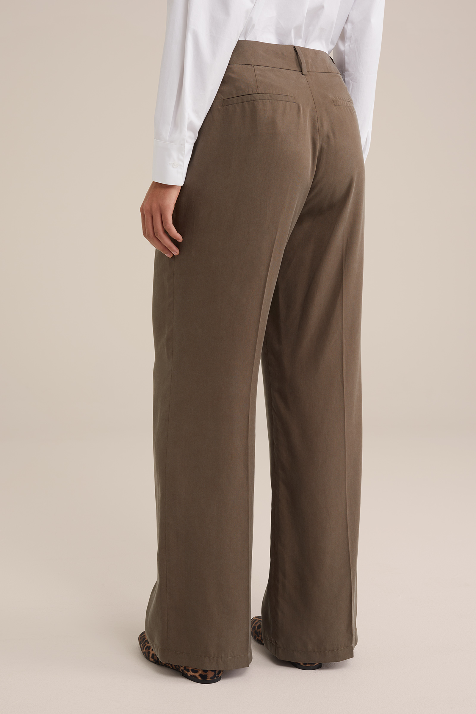 Regular fit pantalon WE Fashion Legergroen