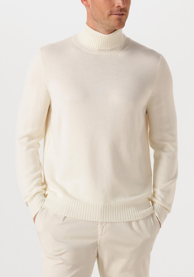 creme gran sasso coltrui turtle neck