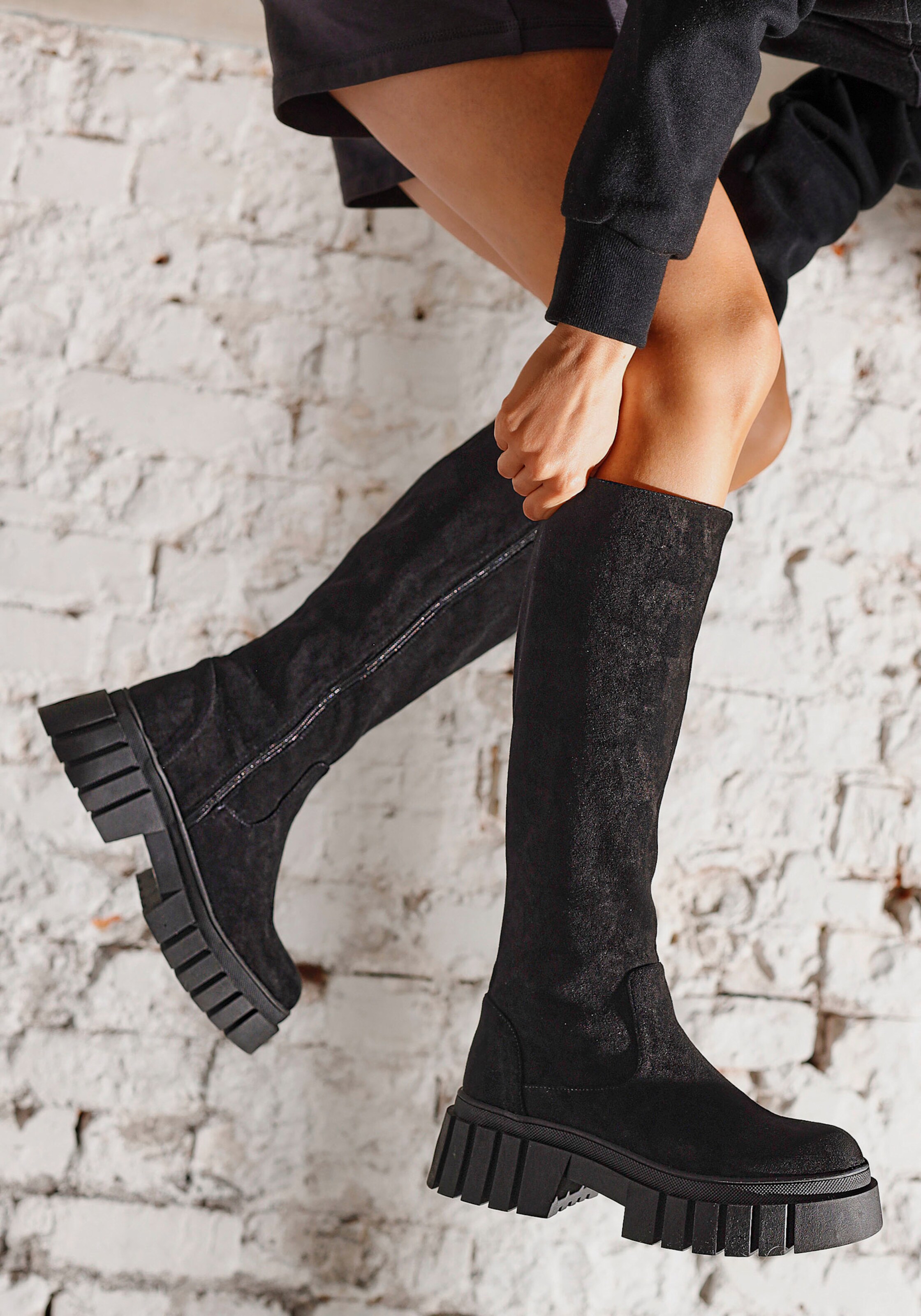 Reißverschlussstiefel