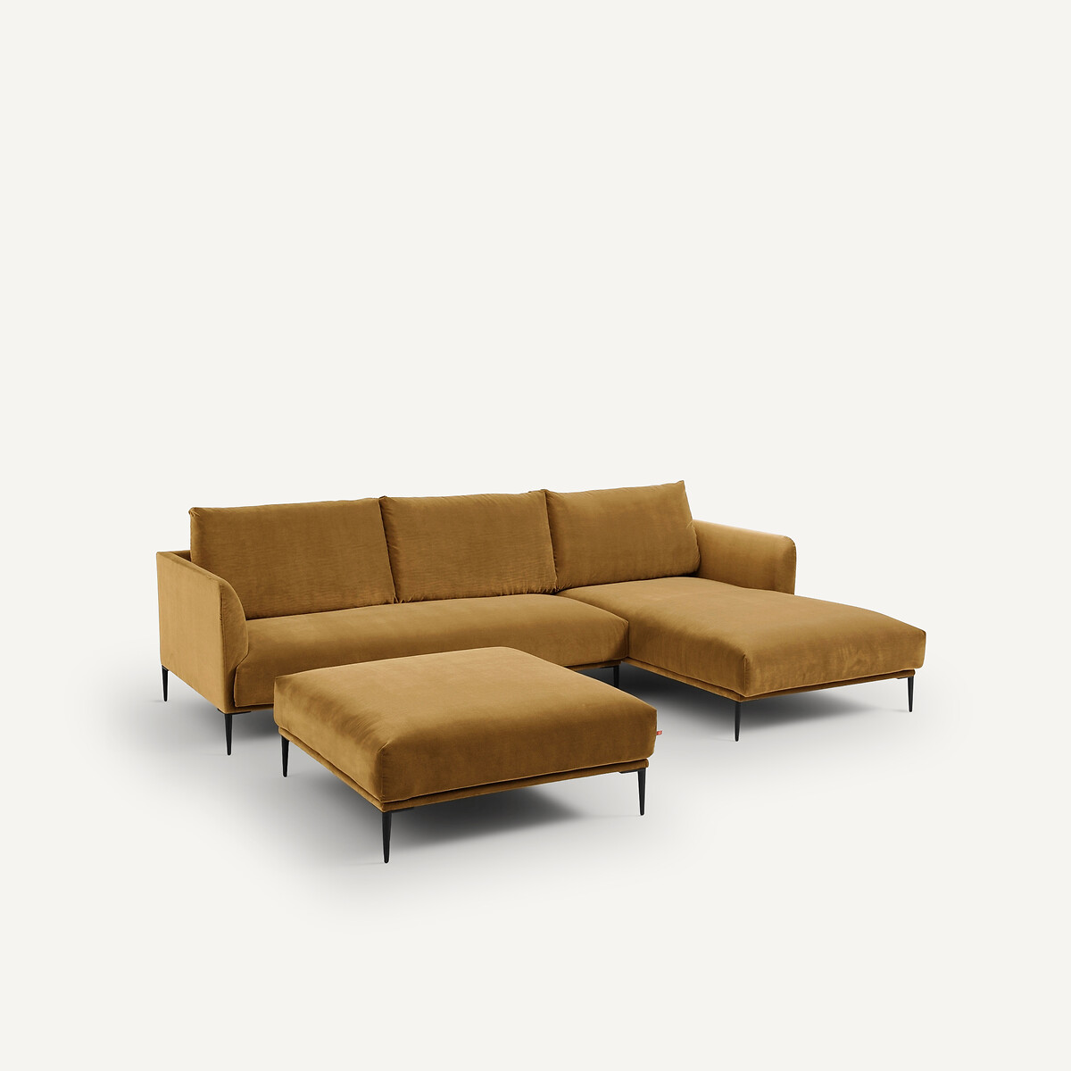 AM.PM<br>Puf XL em veludo, design Oscar E.Gallina