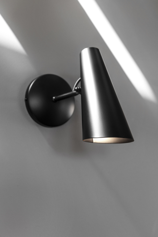 Northern Birdy Short wandlamp zwart