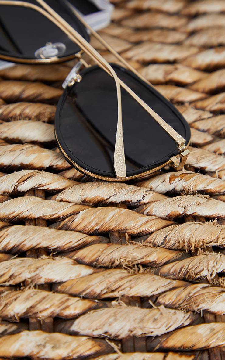 Noir Lunettes De Soleil Aviateur Surdimensionnées Avec Détails Dorés