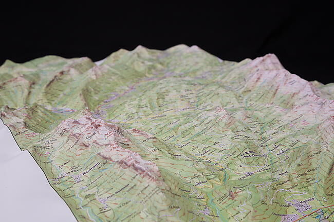 CARTE EN RELIEF LA TOURNETTE