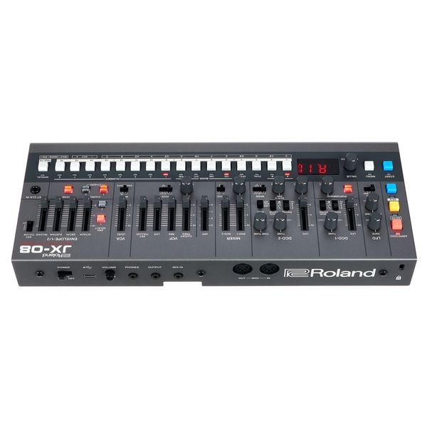 Roland JX-08
