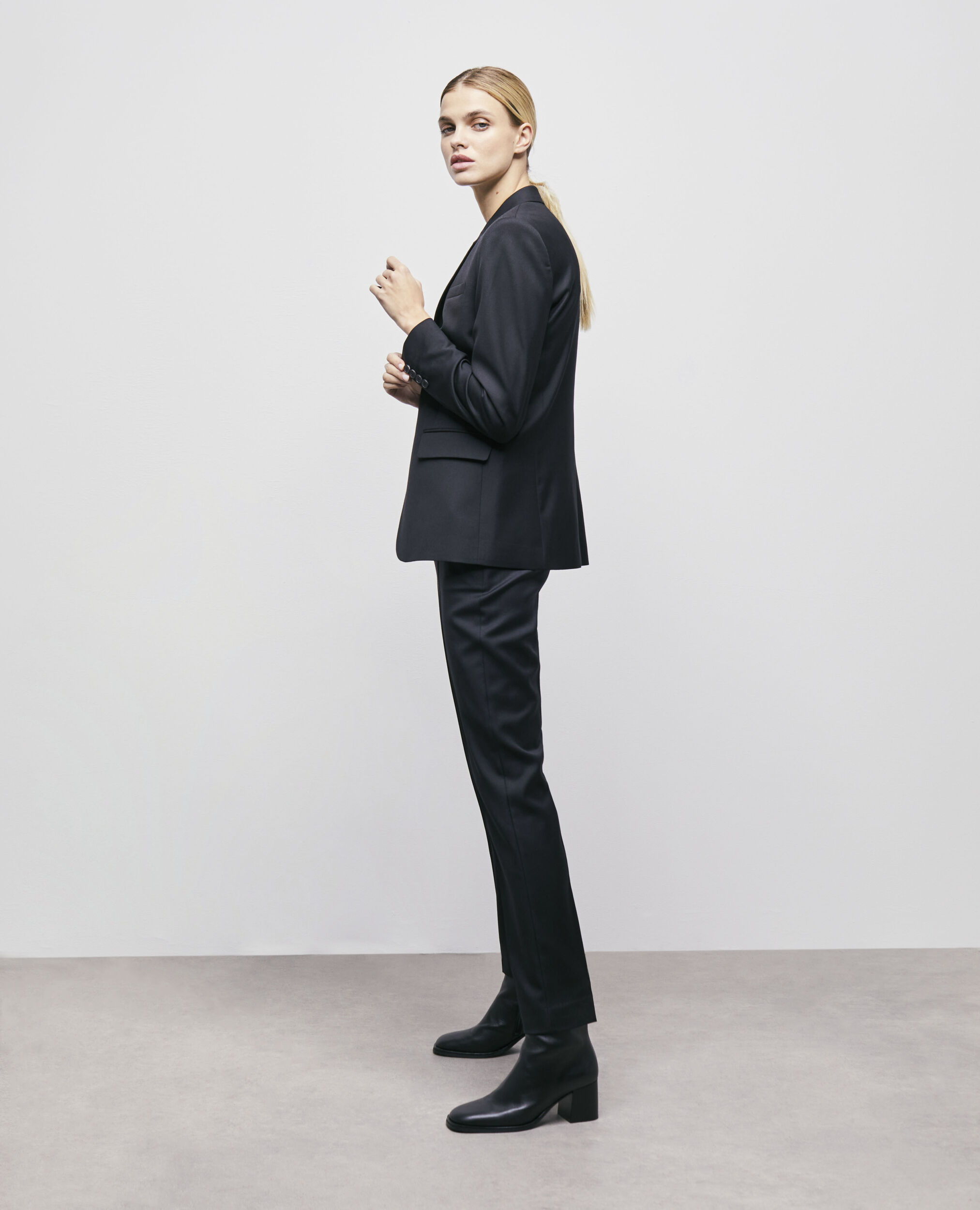 Veste de costume en laine noire