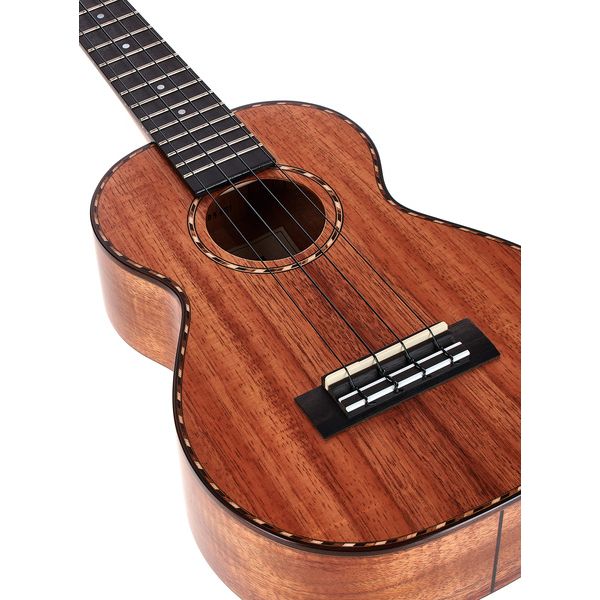 Kamaka Concert Deluxe HF-2D